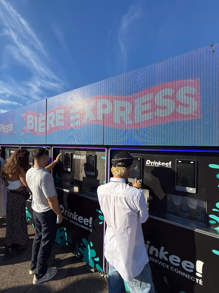 Bière Express Drinkee au Sunday Music Festival